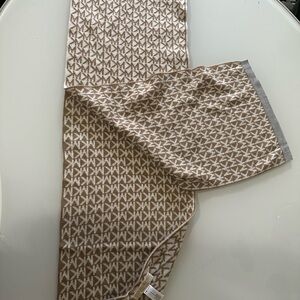 Michael Kors Tan and Gray Scarf with Elegant Design